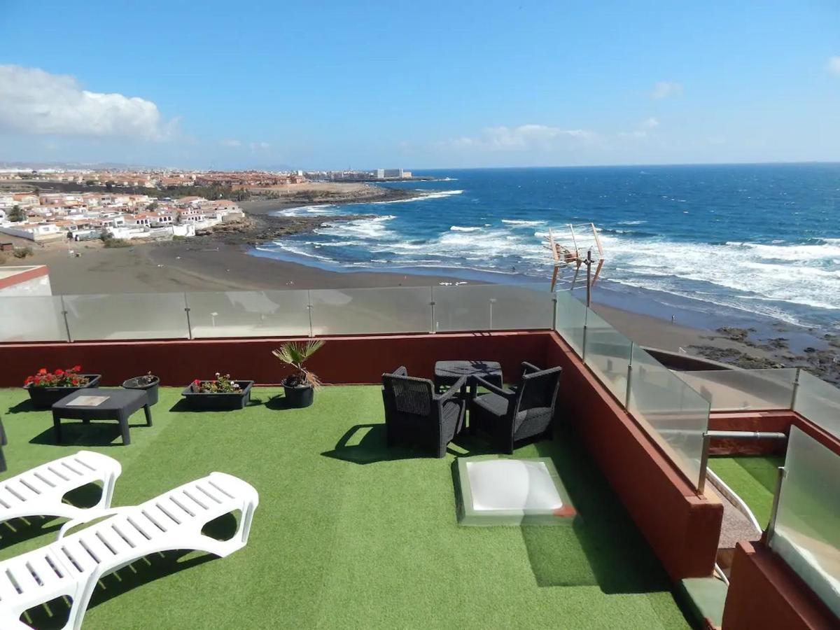 Апартаменты Loft With Balcony Sea View Playa Del Hombre Экстерьер фото